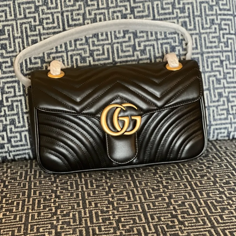 Gucci GG Marmont, new-with-tags seller photograph
